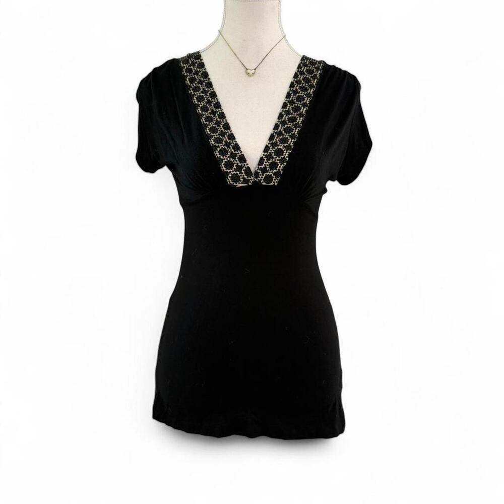 Bui Yah Kah Y2K Vintage Baby Doll V Neck Slight Open Back Neck Tie Short Size S